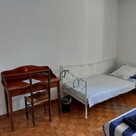 Chambre Dans Villa Marseille Eksteriør billede